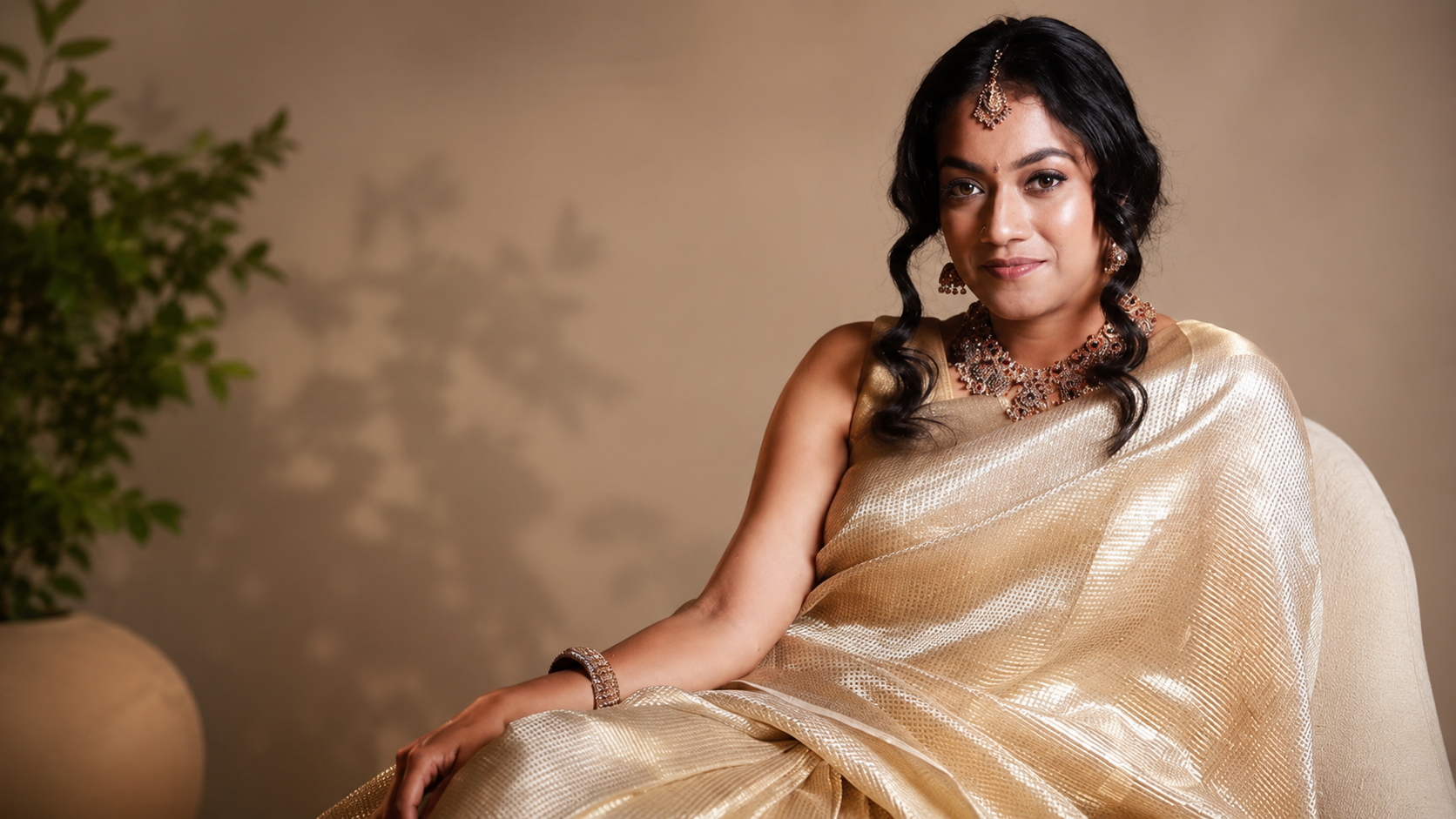 Shruthi Narayanan Biography, Career, TV Serials, Movies, Age, Family, Wiki & Latest Updates